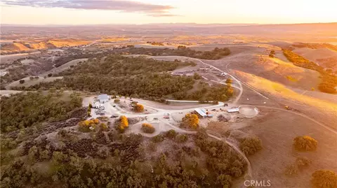 4265 Nickel Creek Rd, San Miguel, CA 93451