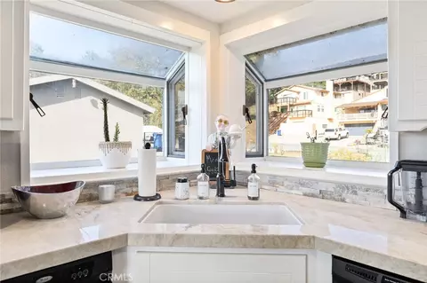 Kitchen - 8744 Bluff Ct, Bradley, CA 93426 photo 2 of 4