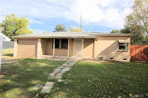 105 Capital Hill Dr, Paso Robles, CA 93446