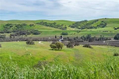 77620 Lowes Canyon Rd, San Miguel, CA 93451
