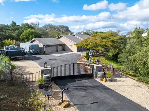 10844 Vista, Atascadero, CA 93422
