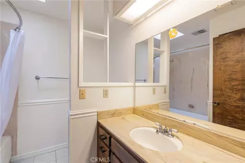 Bath - 309 15th St, Paso Robles, CA 93446 photo 1 of 3