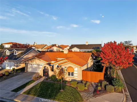 1758 Goodman Ct, Paso Robles, CA 93446