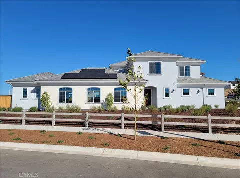 Exterior - 701 Manor Ln, Paso Robles, CA 93446 photo 2 of 4