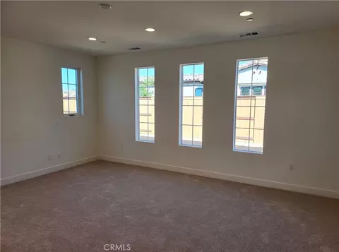 Living - 701 Manor Ln, Paso Robles, CA 93446 photo 5 of 6