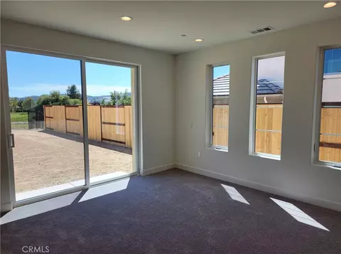 Living - 706 Manor Ln, Paso Robles, CA 93446 photo 2 of 2