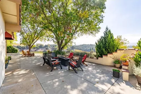 Exterior - 3750 W Highway 46, Templeton, CA 93465 photo 3 of 5