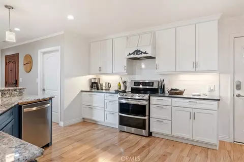 Kitchen - 3750 W Highway 46, Templeton, CA 93465 photo 7 of 8