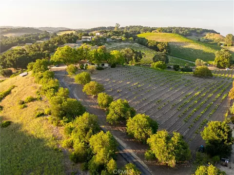 View/Area - 3750 W Highway 46, Templeton, CA 93465 photo 3 of 3