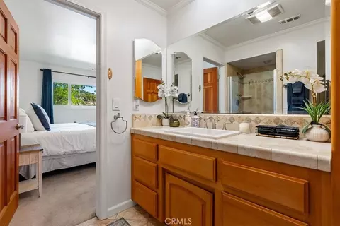 Bath - 3750 W Highway 46, Templeton, CA 93465 photo 1 of 2
