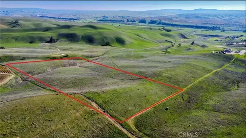 3705 Gruenhagen, Paso Robles, CA 93446