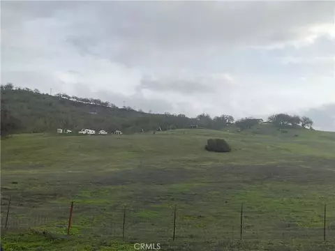 21 Interlake Rd, Bradley, CA 93426 photo 6