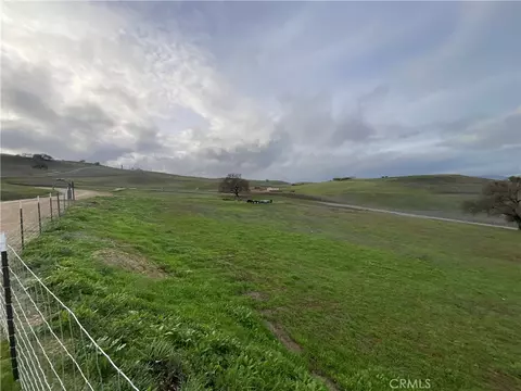 21 Interlake Rd, Bradley, CA 93426 photo 21