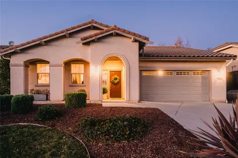 740 Lavender Ln, Templeton, CA 93465