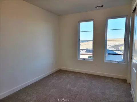 Bedroom - 719 Manor Ln, Paso Robles, CA 93446 photo 3 of 4