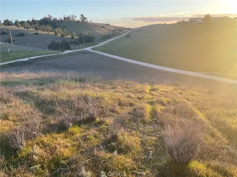 13 Sunburst, Paso Robles, CA 93446 photo 10