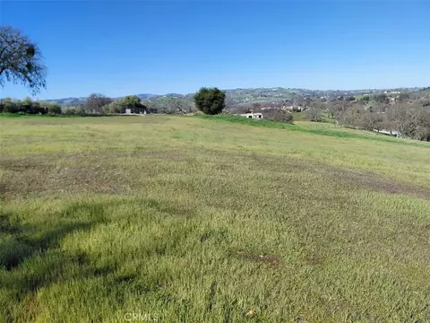 1920 Fire Rock Loop, Templeton, CA 93465 photo 9