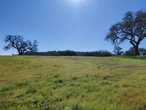 1920 Fire Rock Loop, Templeton, CA 93465 photo 3