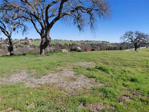 1920 Fire Rock Loop, Templeton, CA 93465 photo 2