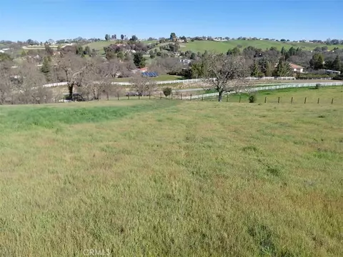 1920 Fire Rock Loop, Templeton, CA 93465 photo 6