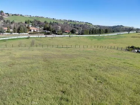 1920 Fire Rock Loop, Templeton, CA 93465 photo 11