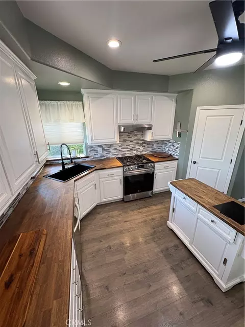 Kitchen - 5081 Meadow Lark, Paso Robles, CA 93446 photo 2 of 4