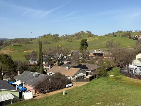 View/Area - 5081 Meadow Lark, Paso Robles, CA 93446 photo 1 of 5