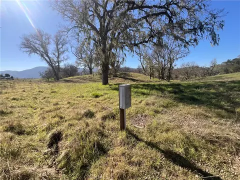 49253 Sapaque, Bradley, CA 93426 photo 9