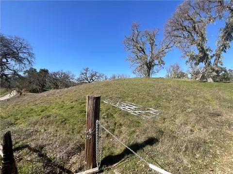 49253 Sapaque, Bradley, CA 93426 photo 3