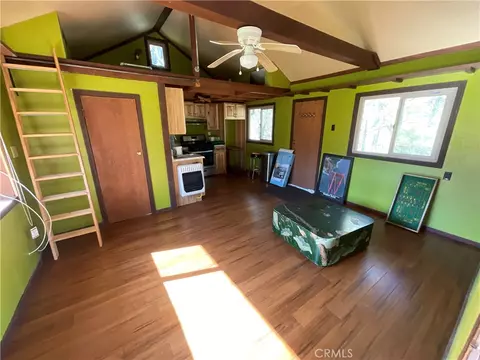 Living - 49397 Sapaque, Bradley, CA 93426 photo 6 of 8
