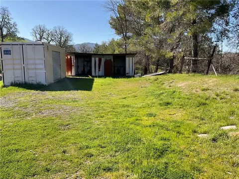 Exterior - 49397 Sapaque, Bradley, CA 93426 photo 13 of 15