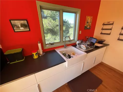 Kitchen - 49397 Sapaque, Bradley, CA 93426 photo 3 of 4