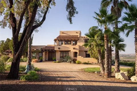 Exterior - 7010 Wilderness Ln, Paso Robles, CA 93446 photo 10 of 14