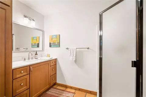 Bath - 7010 Wilderness Ln, Paso Robles, CA 93446 photo 6 of 6