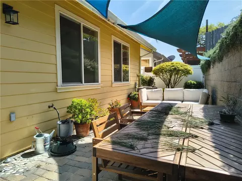Exterior - 427 Olive St, Paso Robles, CA 93446 photo 6 of 7
