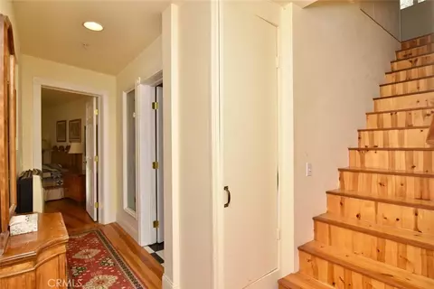 Entry Way - 76450 Deer Pass Rd, Bradley, CA 93426 photo 1 of 2
