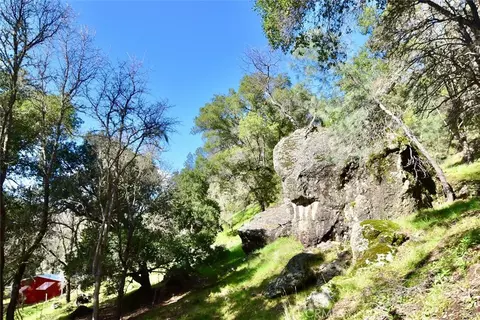 Exterior - 76450 Deer Pass Rd, Bradley, CA 93426 photo 10 of 12
