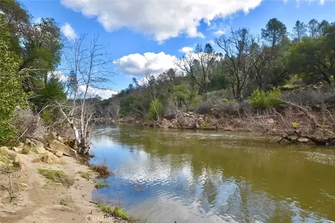 View/Area - 76450 Deer Pass Rd, Bradley, CA 93426 photo 4 of 10