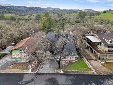 View/Area - 2647 Oak Shrs, Bradley, CA 93426 photo 2 of 12