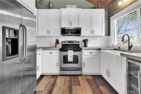 Kitchen - 2647 Oak Shrs, Bradley, CA 93426 photo 1 of 4