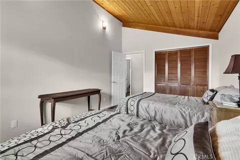 Bedroom - 2647 Oak Shrs, Bradley, CA 93426 photo 8 of 8