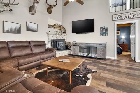 Living - 2647 Oak Shrs, Bradley, CA 93426 photo 3 of 3