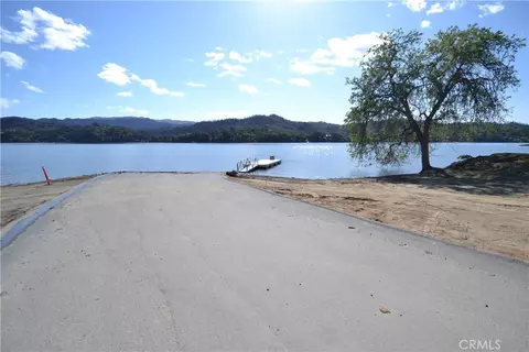 Exterior - 2647 Oak Shrs, Bradley, CA 93426 photo 6 of 8