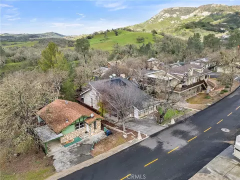 View/Area - 2647 Oak Shrs, Bradley, CA 93426 photo 1 of 12