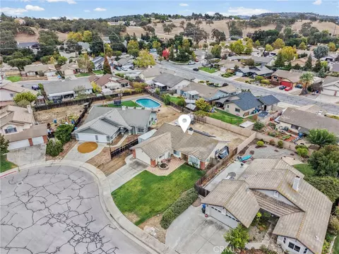 View/Area - 192 Sandbar Ct, Paso Robles, CA 93446 photo 2 of 4