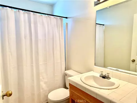 Bath - 192 Sandbar Ct, Paso Robles, CA 93446 photo 2 of 2