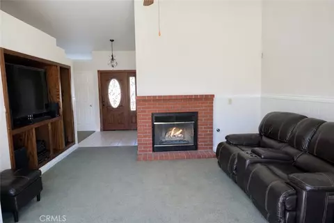 Living - 192 Sandbar Ct, Paso Robles, CA 93446 photo 4 of 4