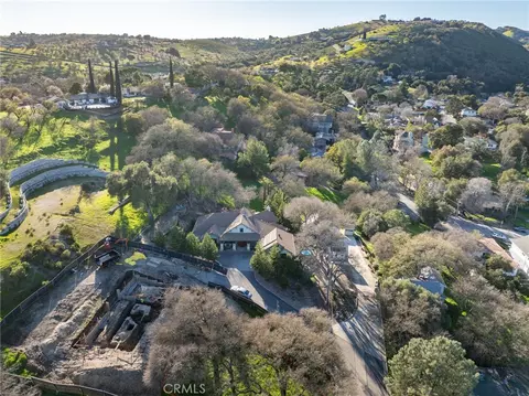 View/Area - 110 11th, Paso Robles, CA 93446 photo 4 of 5
