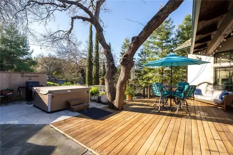 Exterior - 110 11th, Paso Robles, CA 93446 photo 5 of 19