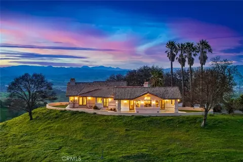 1030 Redondo Ln, Templeton, CA 93465